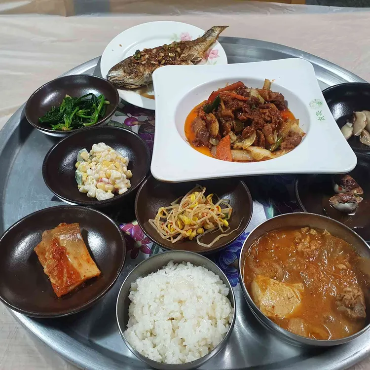 아느로 대표 사진