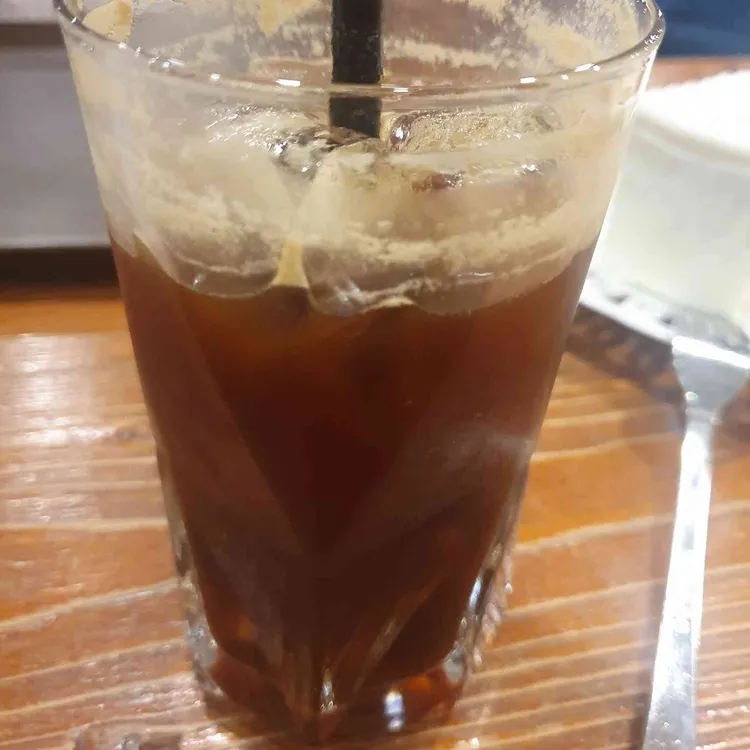버즈 로스터스 대표 사진