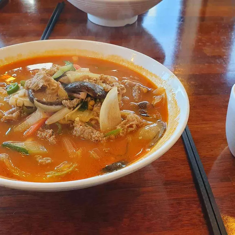 회빈 대표 사진