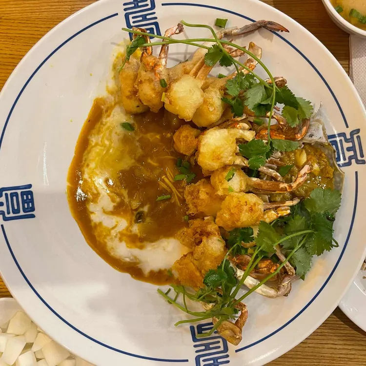야당 비치 대표 사진