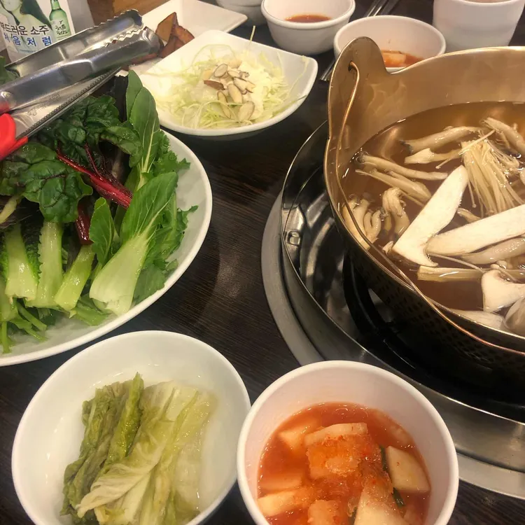 늘푸른채 샤브샤브 전문점 대표 사진