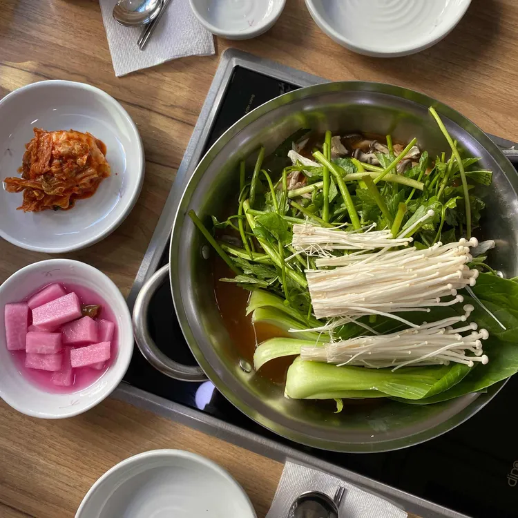 별내버섯샤브칼국수 대표 사진