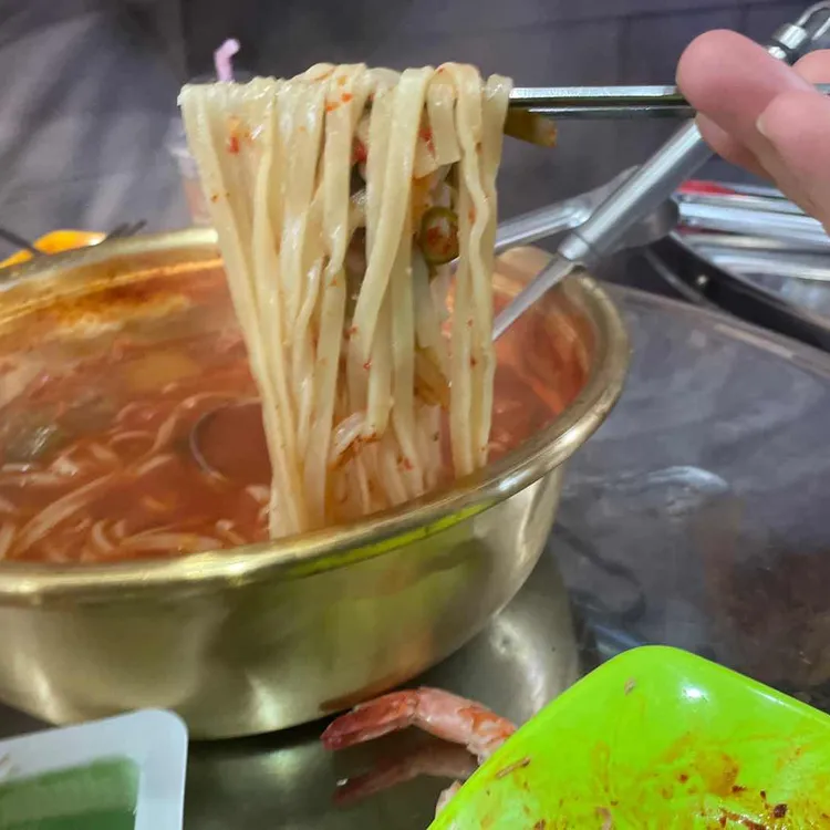 뒤집어봤자전이여 대표 사진
