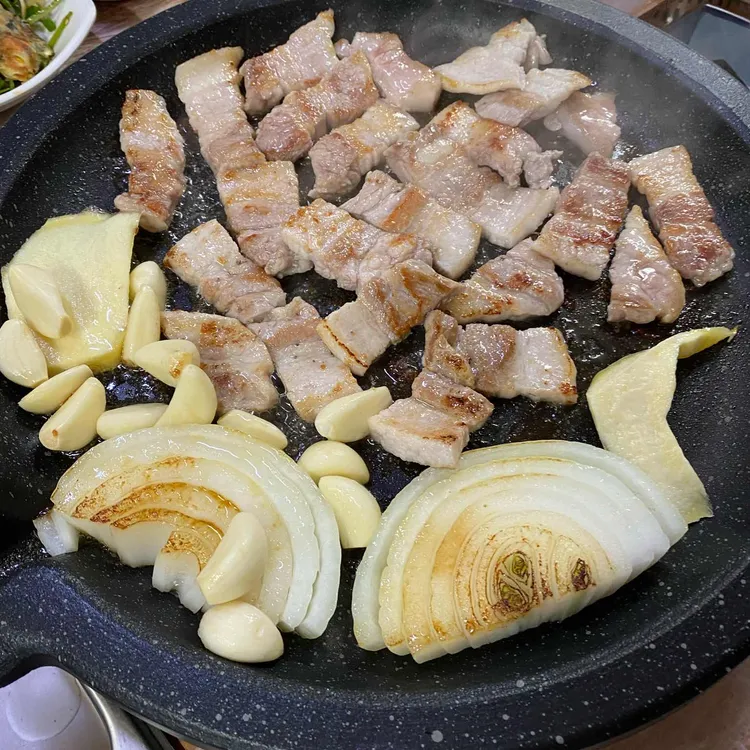 추억의대패삼겹 대표 사진