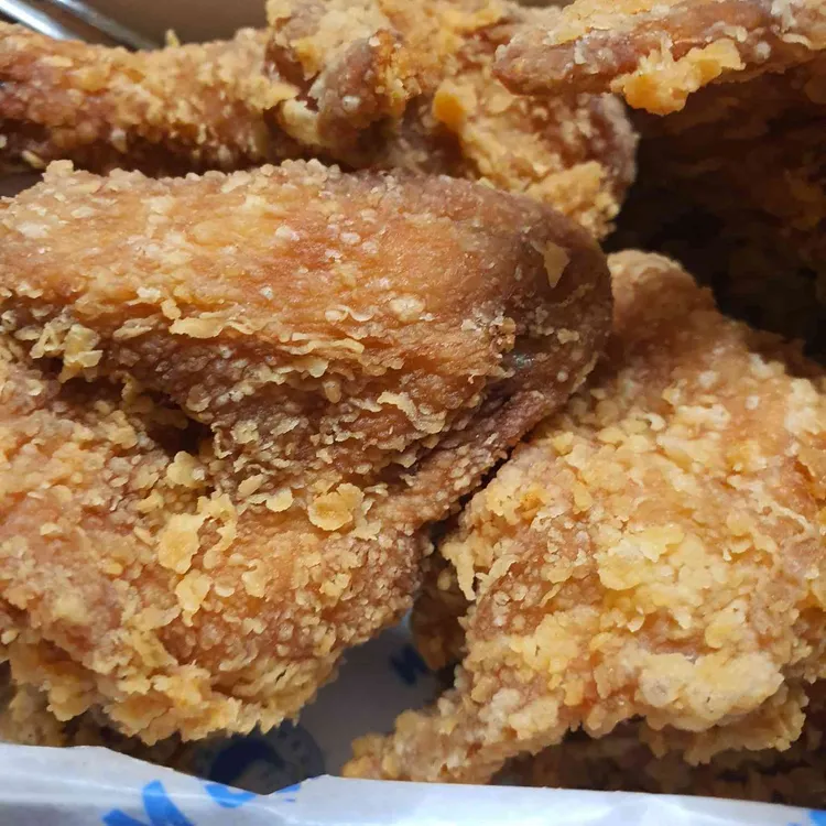 청년치킨 대표 사진