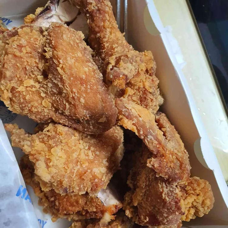 청년치킨 대표 사진