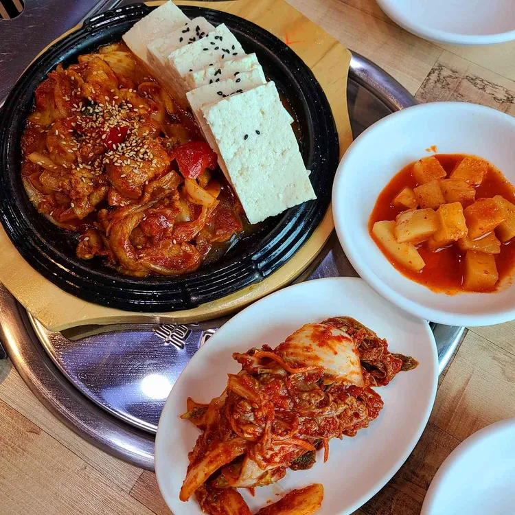 칠색초칼국수 대표 사진