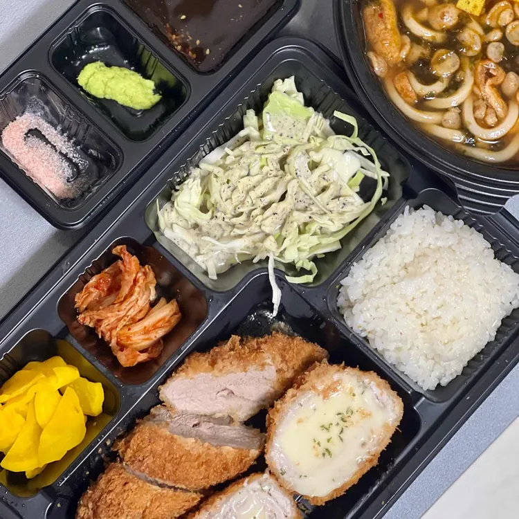 카츠백 대표 사진