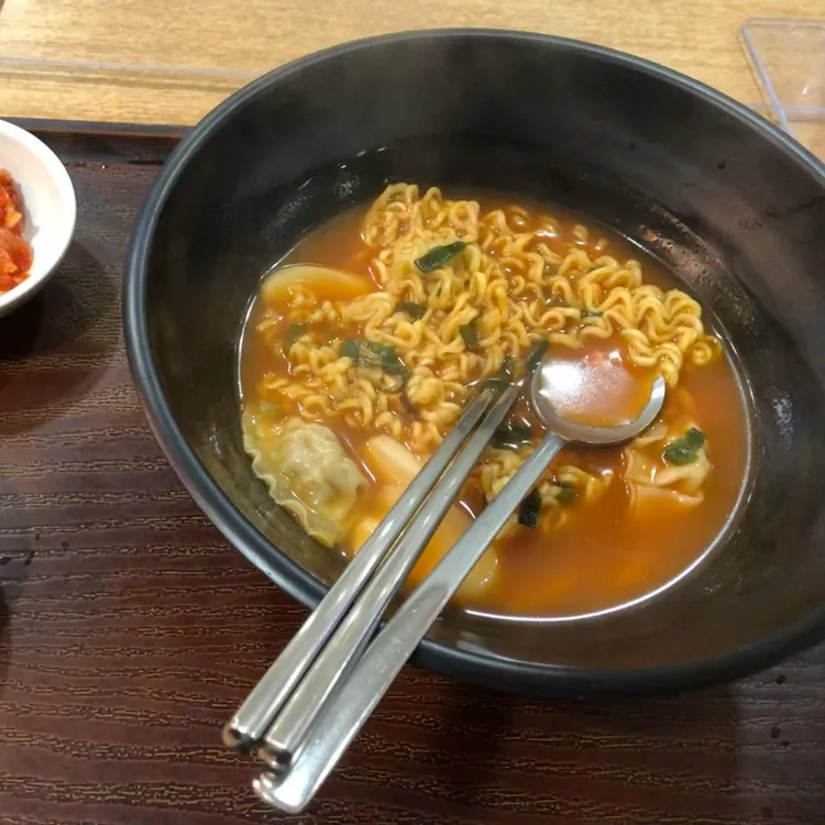 이천휴게소(통영방향) 대표 사진
