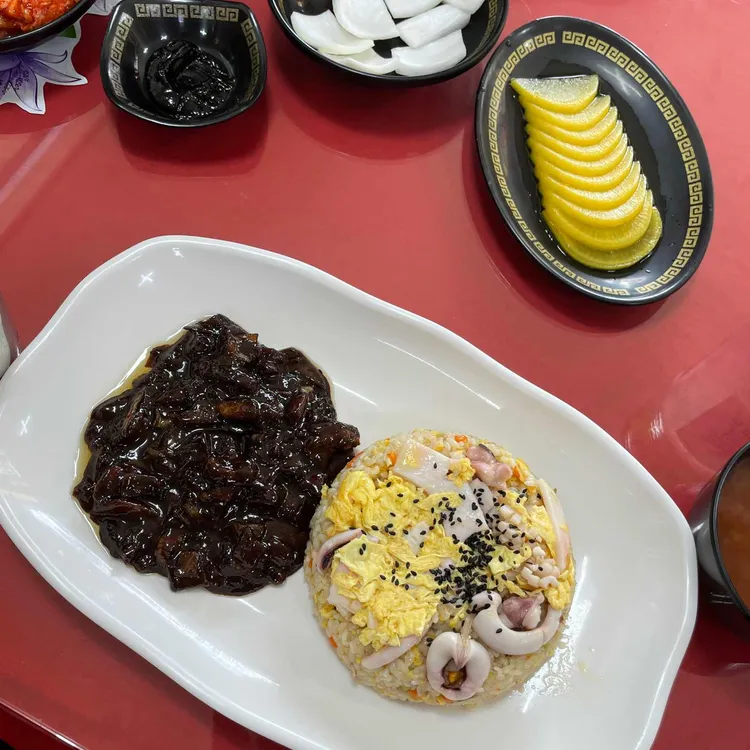홍보성 대표 사진