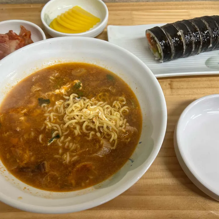 응 다팔아 김밥 대표 사진