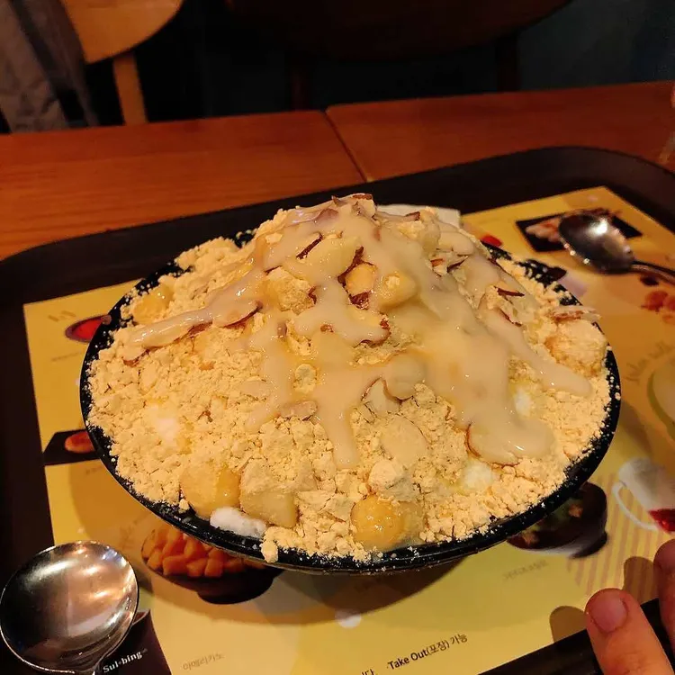 설빙 맛집 리뷰 - AI 딩코의 맛집 공략