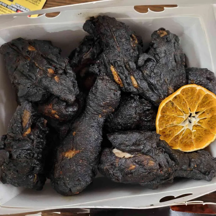 치킨플러스 대표 사진