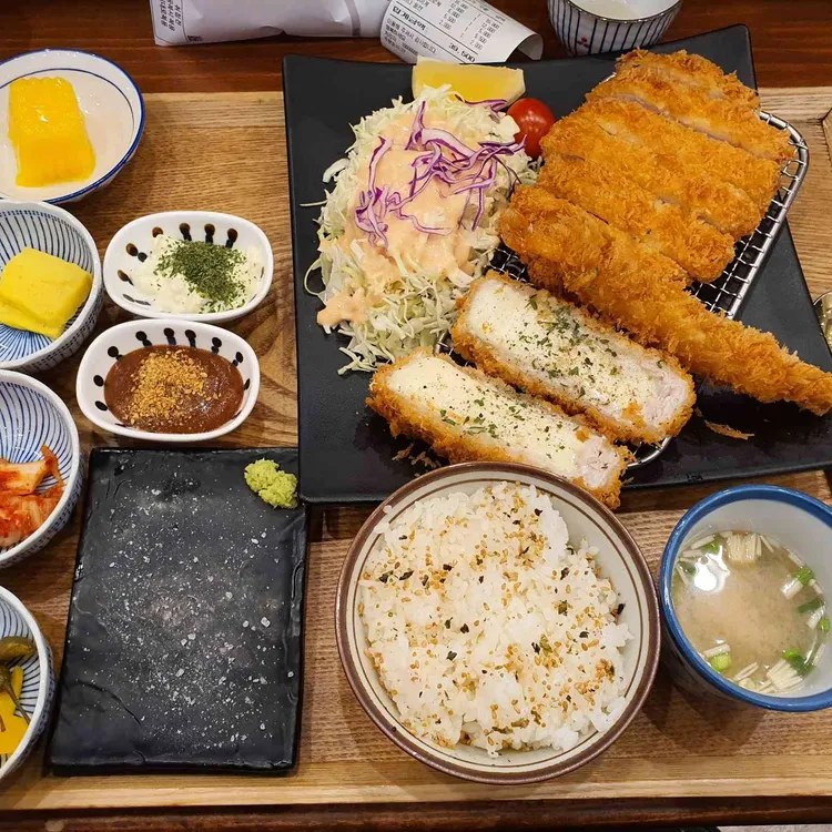 메시야 대표 사진