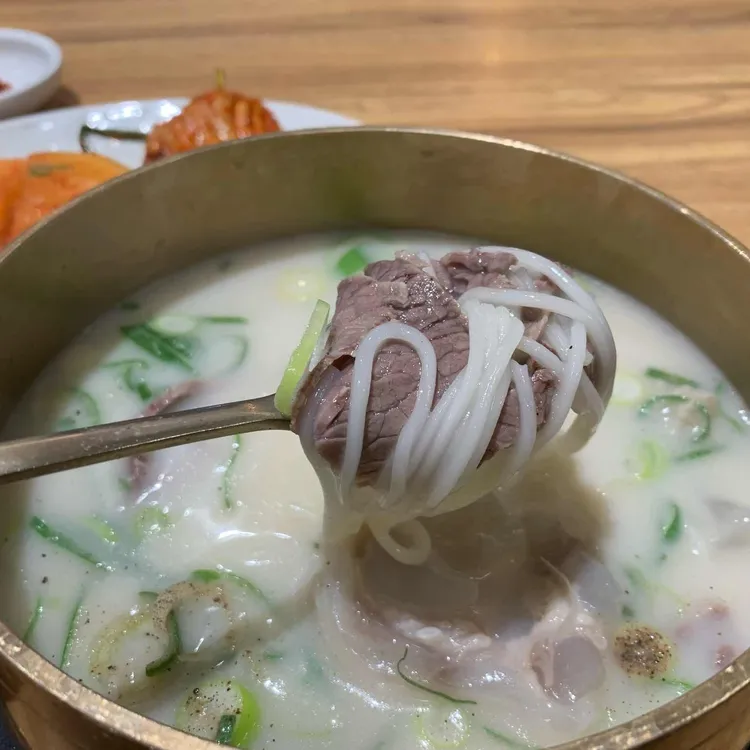 본가설렁탕 - 도산대로 설렁탕, 갈비찜 맛집 | 다이닝코드, 빅데이터 맛집검색