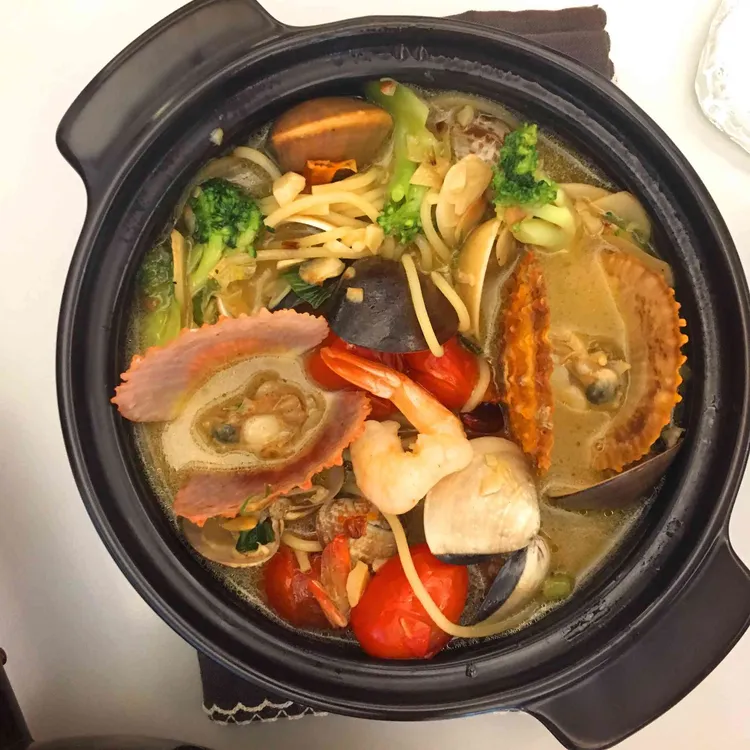 캐쥬얼식당 대표 사진
