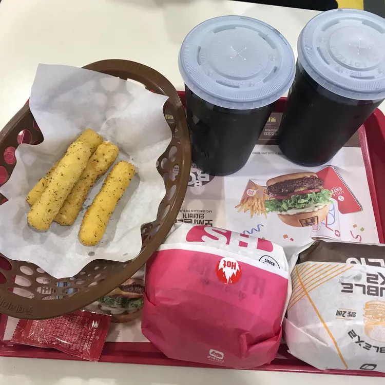 롯데리아 대표 사진