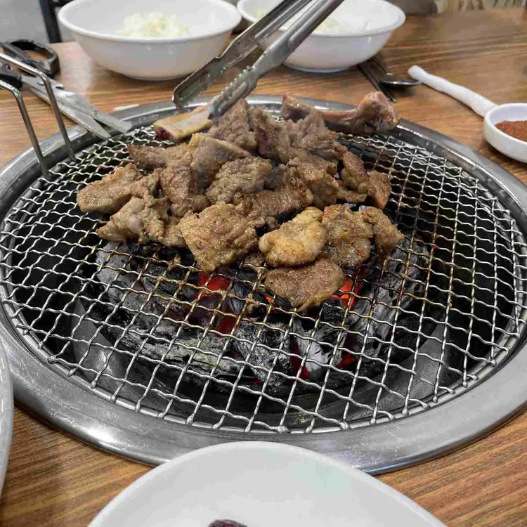 조선돼지갈비 대표 사진