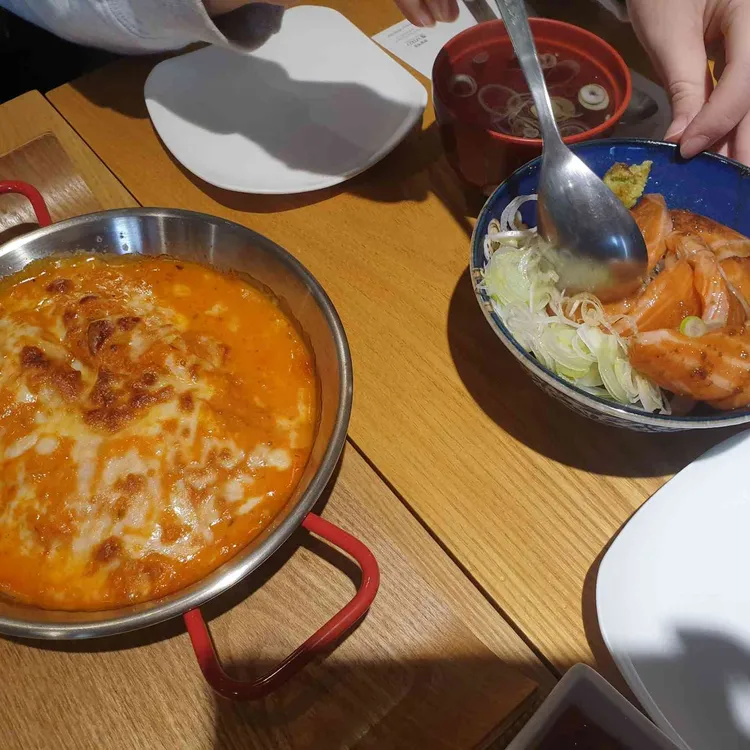멘야미코 대표 사진