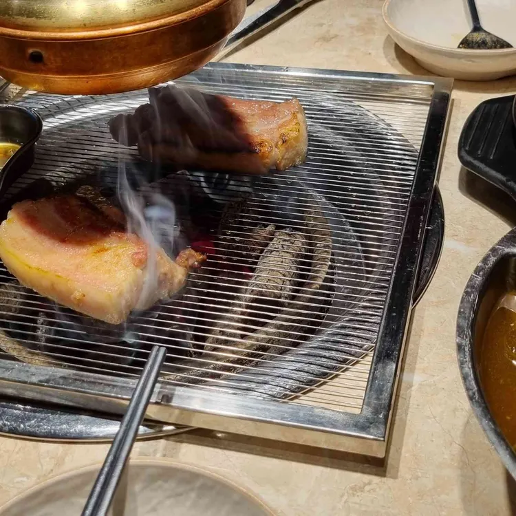 중동 테마별 맛집 추천 - 다이닝코드, 빅데이터 맛집검색