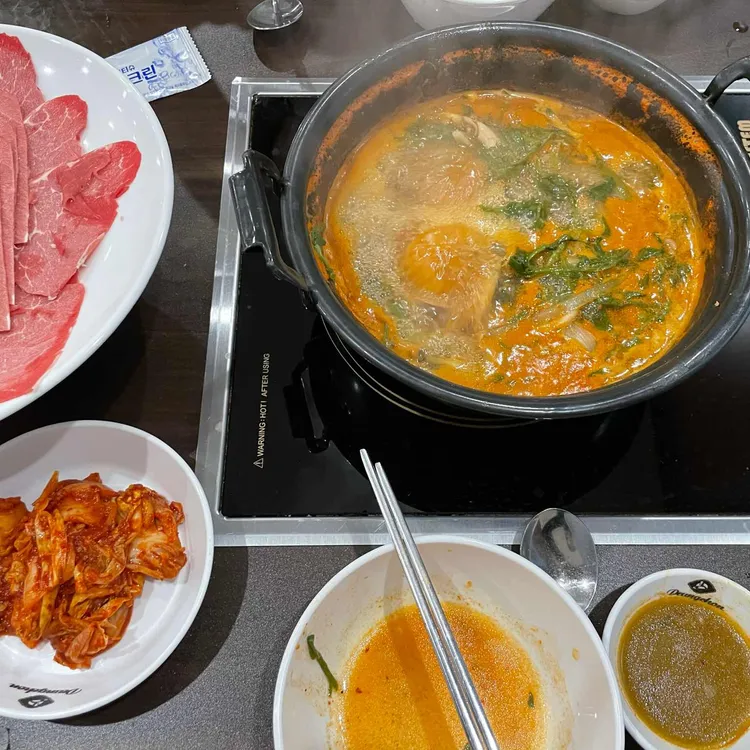 등촌샤브칼국수 대표 사진