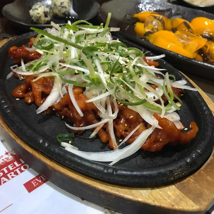 오븐에빠진닭 대표 사진