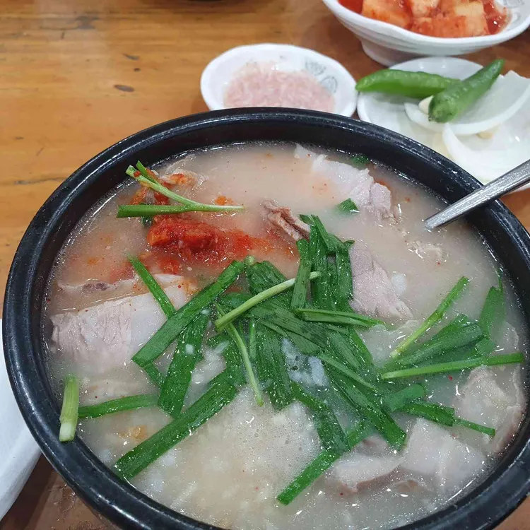 합천돼지국밥 대표 사진