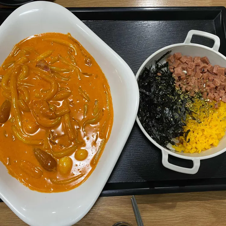 태리로제떡볶이&닭강정 대표 사진