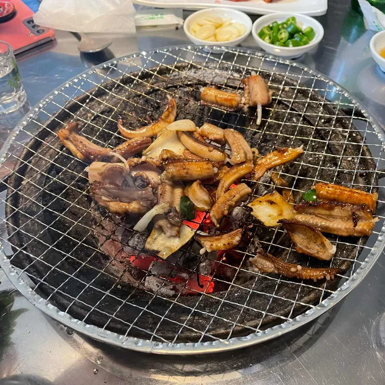 부산자갈치꼼장어 대표 사진