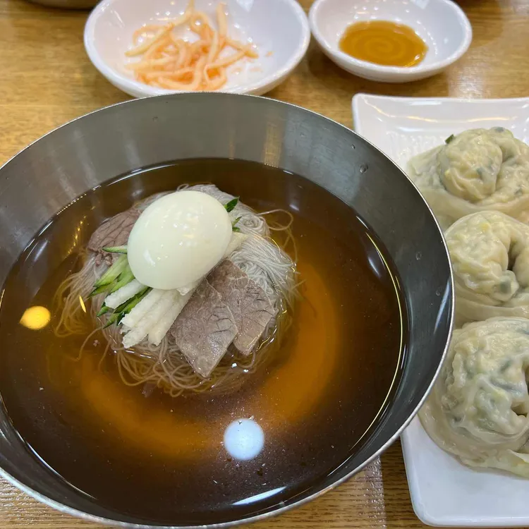 강남면옥 대표 사진
