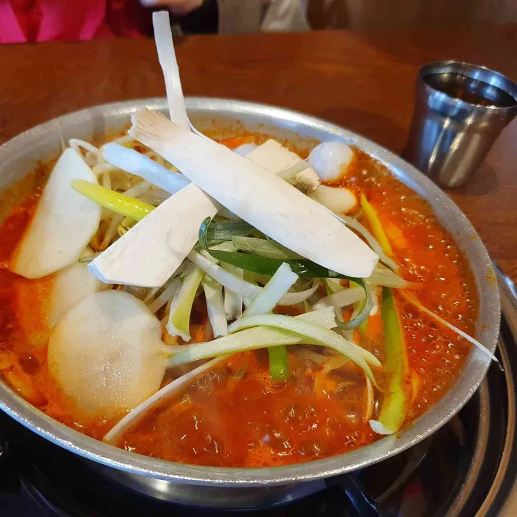 짚신매운갈비찜 맛집 리뷰 - AI 딩코의 맛집 공략