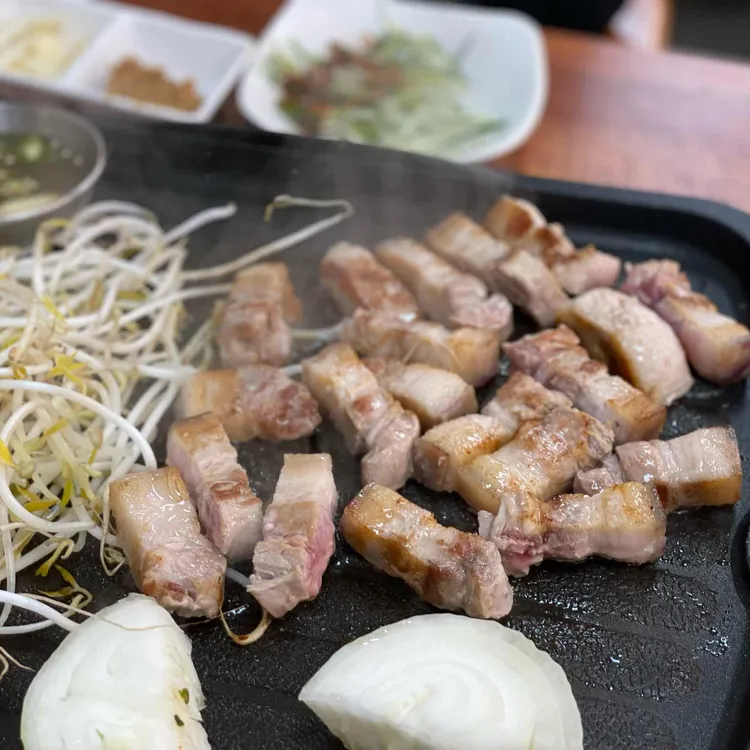강씨부엌 제주흑돼지 대표 사진
