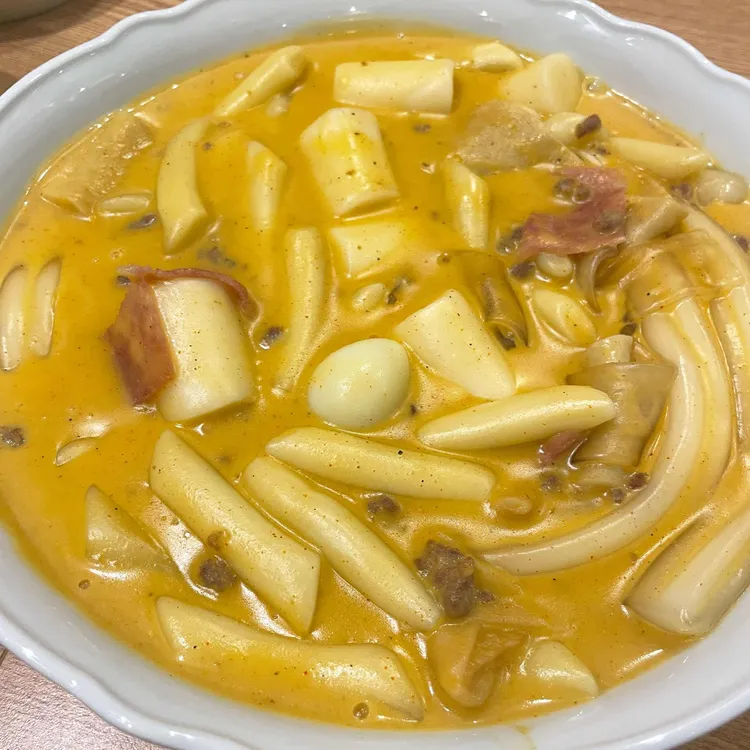 끌리는느낌 대표 사진
