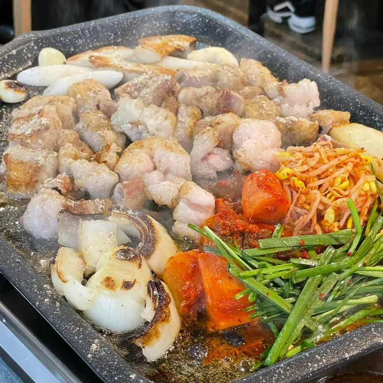 총각네부추곱창 대표 사진