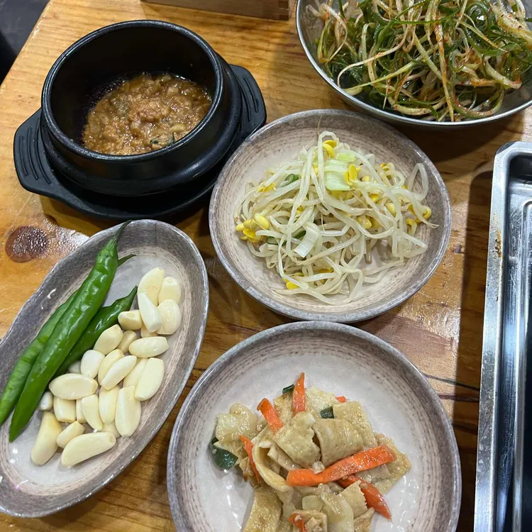 지리산돌판고깃집 대표 사진
