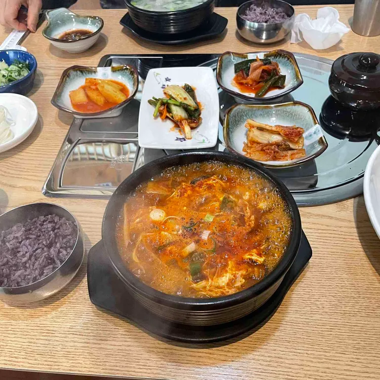 곰탕집 대표 사진