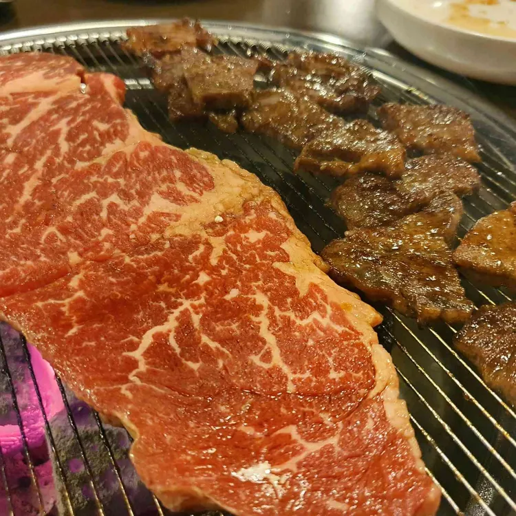 육객 대표 사진