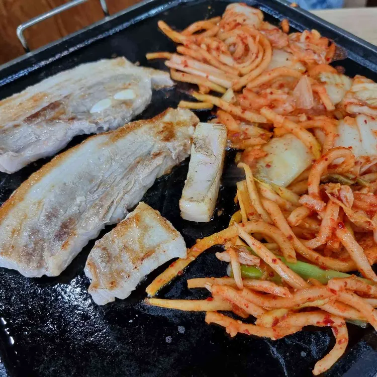 머내 돌삼겹살 대표 사진