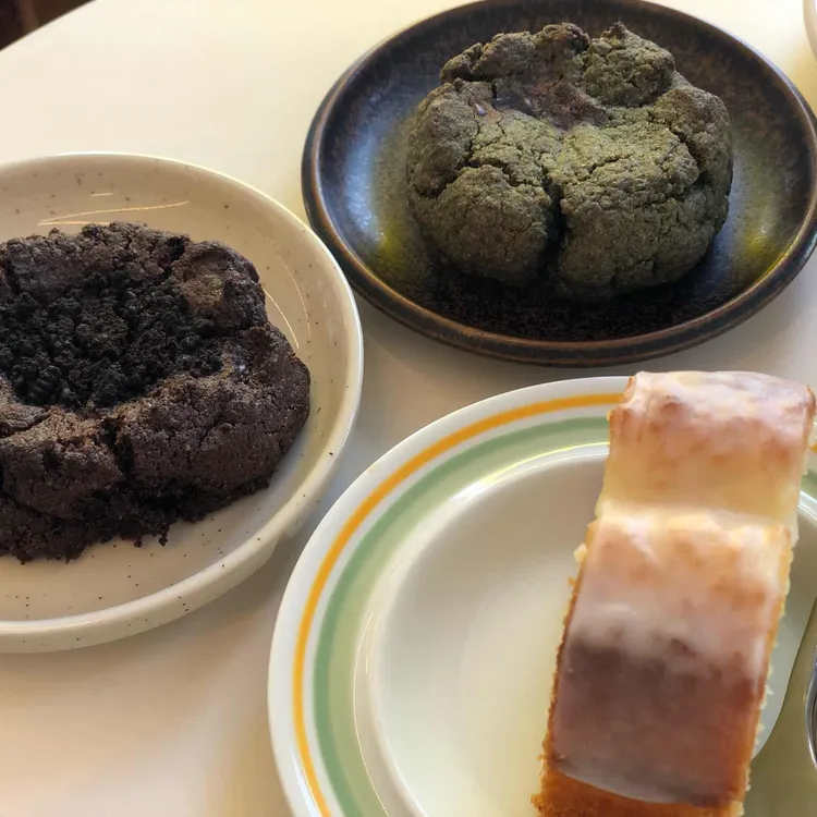 컴플리트 대표 사진