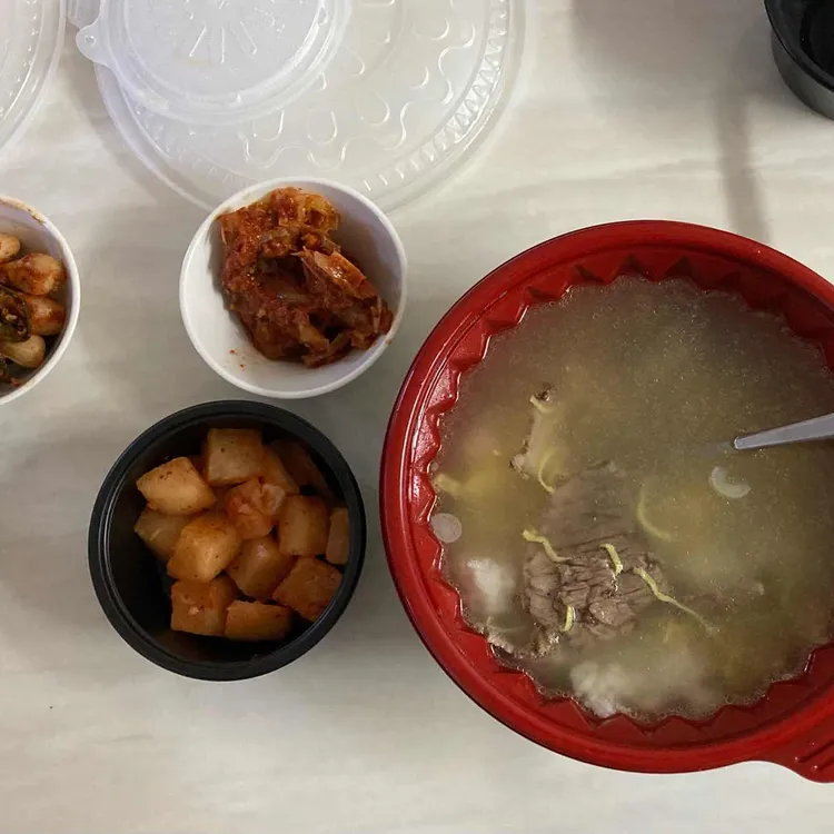 돼지아빠삼겹살배달전문점명품삼겹살 대표 사진