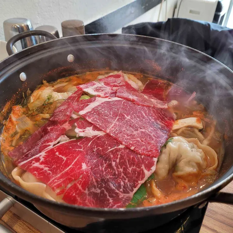 일품칼국수 대표 사진
