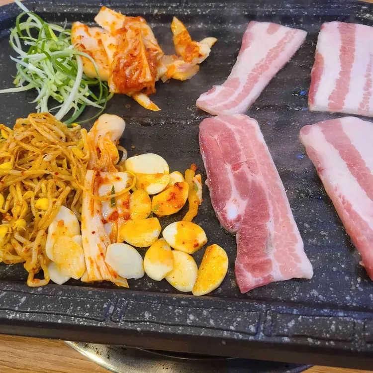 본동식당 대표 사진