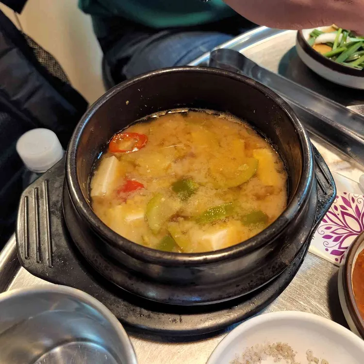 토종꺼먹돼지 대표 사진