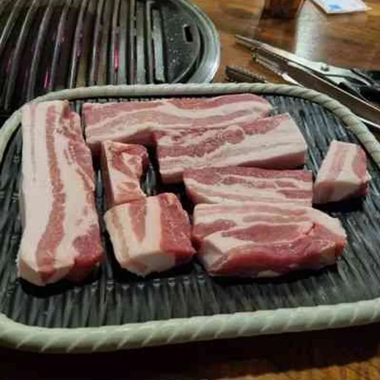 홍우정 대표 사진