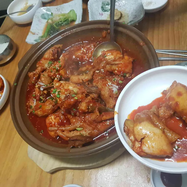 달빛 대표 사진