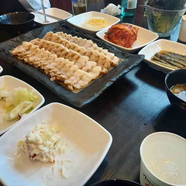 대구 칠곡 기와집보쌈 맛집 리뷰 - AI 딩코의 맛집 공략