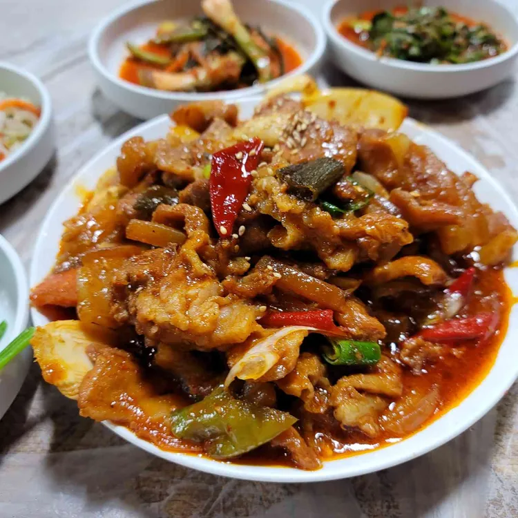 돌집 대표 사진