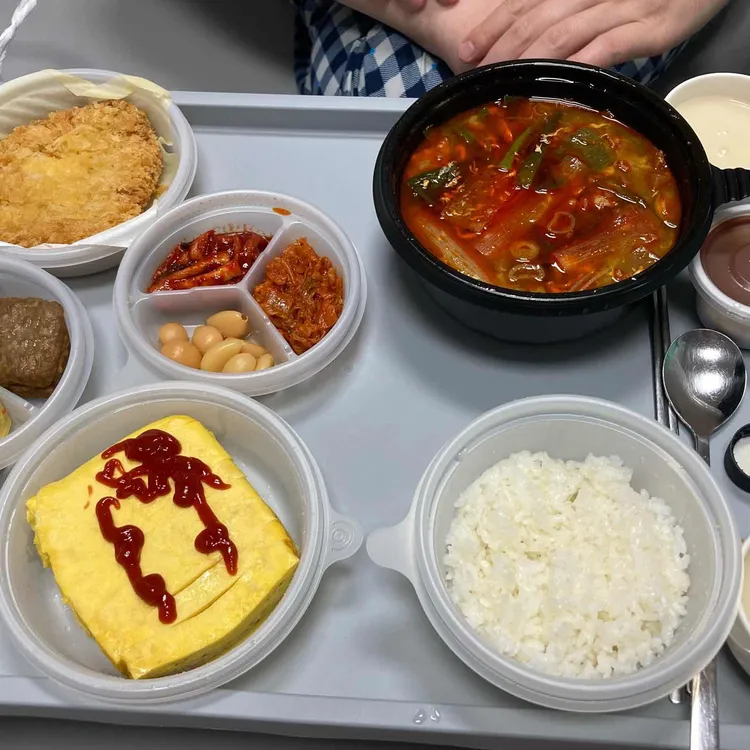 공드리 미역진국 밥한상 & 순두부 대표 사진