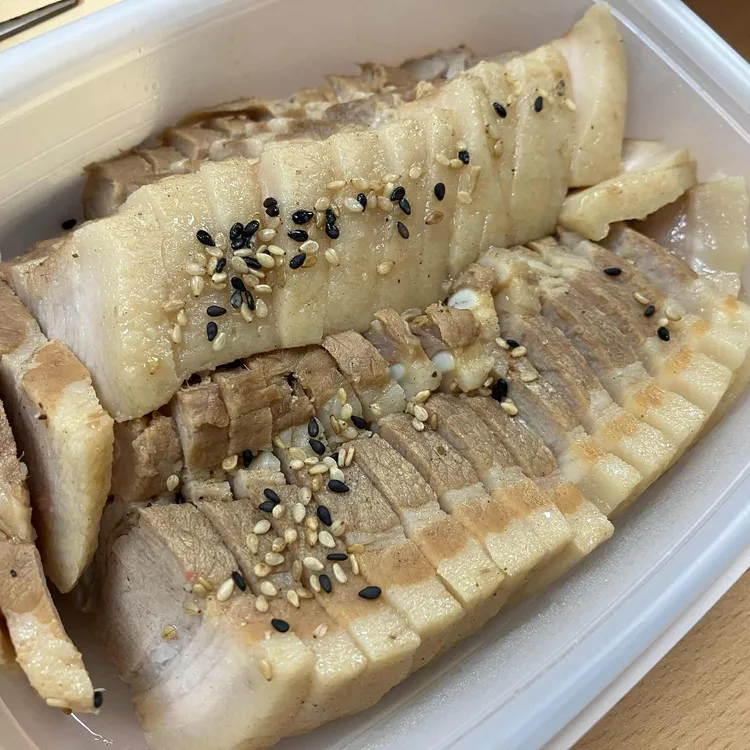 꽃돼지댁 대표 사진
