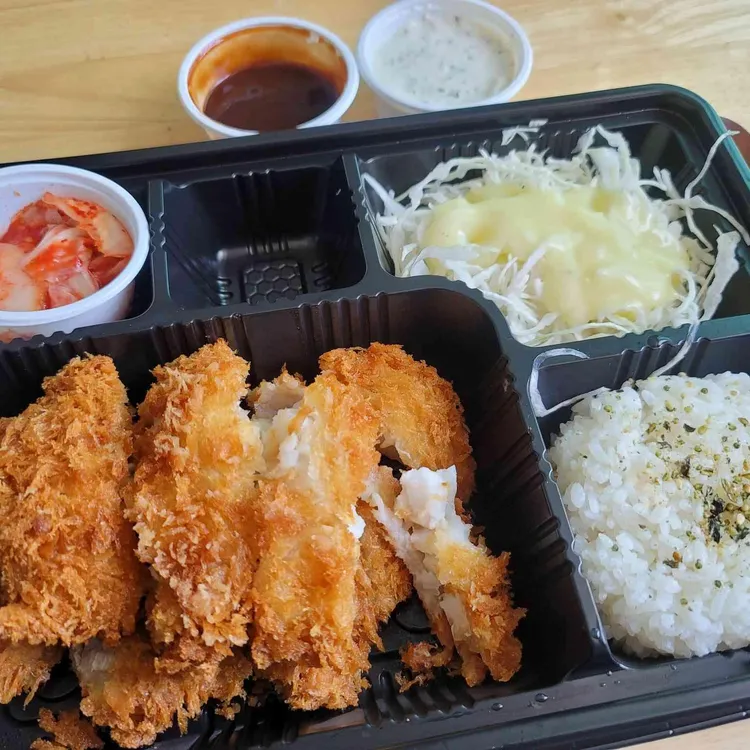 용까스용뽀끼 대표 사진